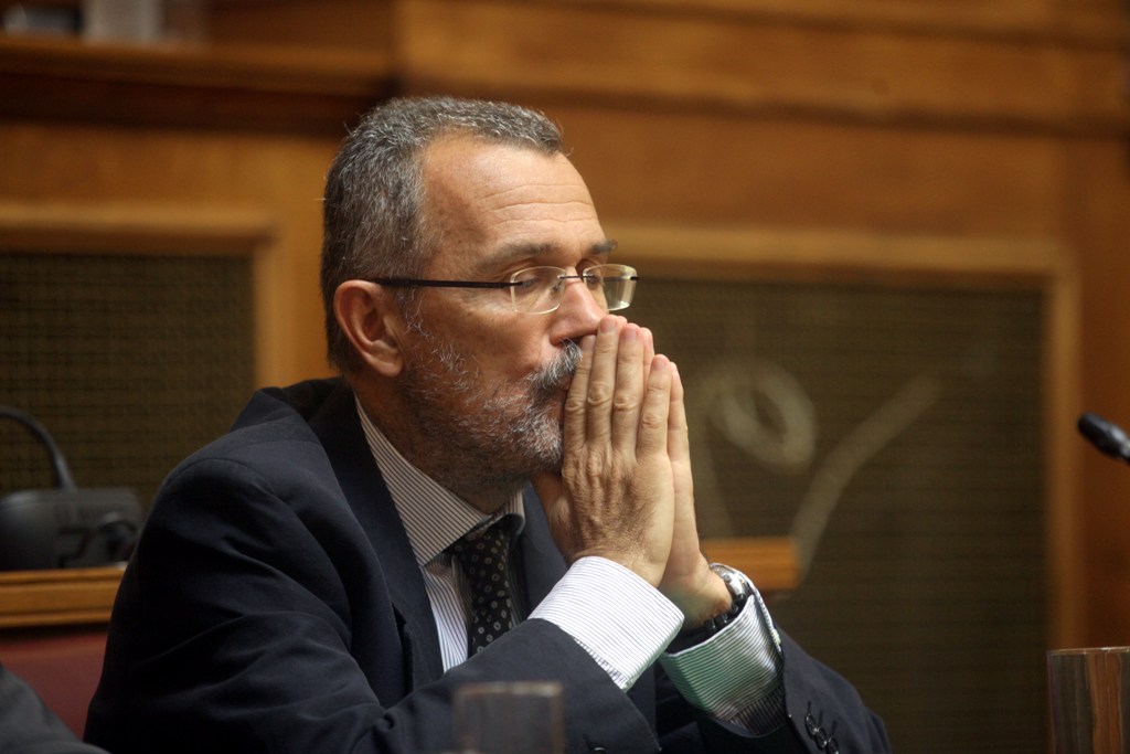 Καψής στο Spiegel: «Με έβαλαν για να σταματήσει το λάδωμα» - Media