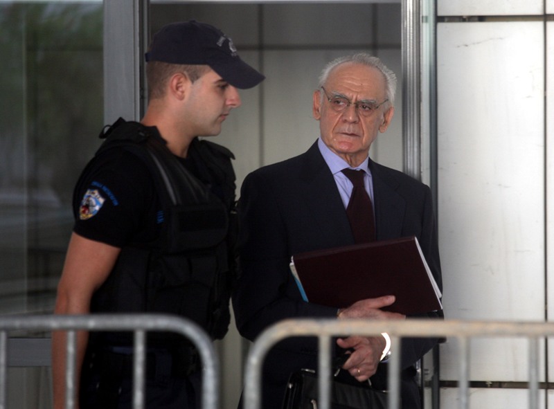 Είκοσι χρόνια φυλακή στον Α.Τσοχατζόπουλο - Media