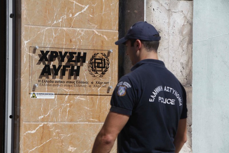 Βουλευτές καταθέτουν στον Α.Π. - Η αστυνομία \"ερευνά\" τον εαυτό της! - Media