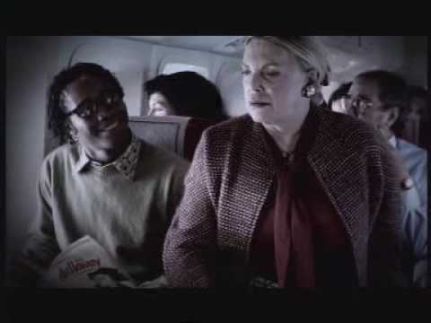 Τι απαντά μια αεροσυνοδός σε έναν επιβάτη όταν συμπεριφέρεται ρατσιστικά; (Video) - Media