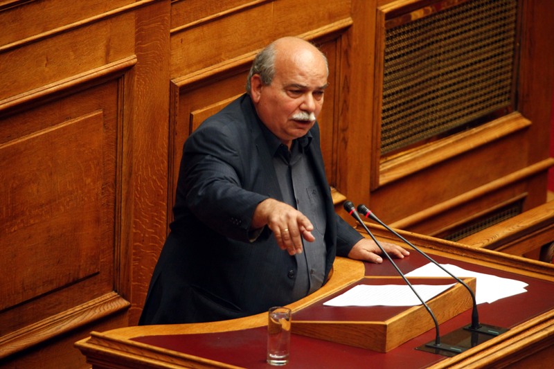 «Κοινωνική βόμβα» η εκχώρηση στοιχείων οφειλετών στα αρπακτικά των distressed funds - Media