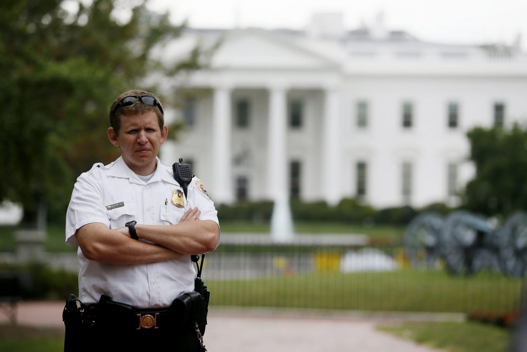 Εισβολή χάκερς στο δίκτυο του Λευκού Οίκου – Τους Ρώσους «δείχνουν» τα ΜΜΕ των ΗΠΑ - Media