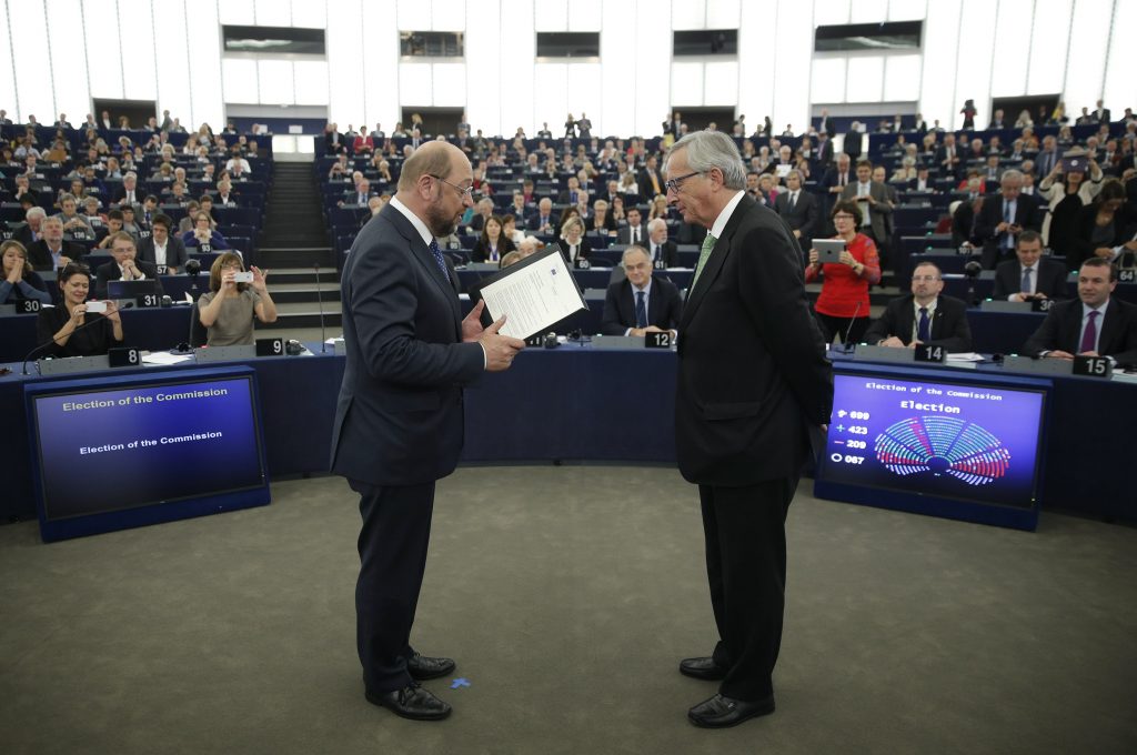 Το Ευρωκοινοβούλιο ενέκρινε τη νέα Κομισιόν - Media