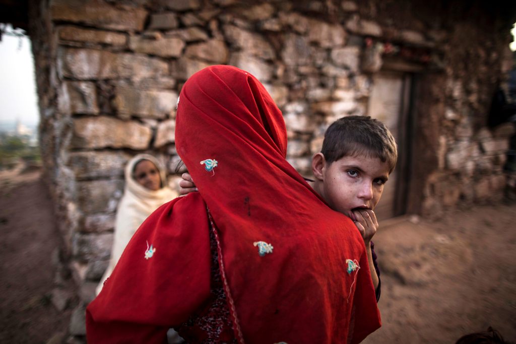 Πακιστάν: 300 παιδιά νεκρά από υποσιτισμό - Media