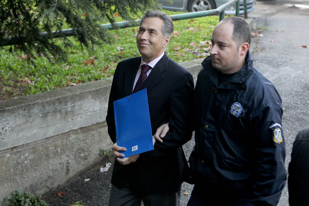 Ένοχος ο Παπαγεωργόπουλος - Καταδικάστηκε σε 12 χρόνια φυλάκιση  - Media