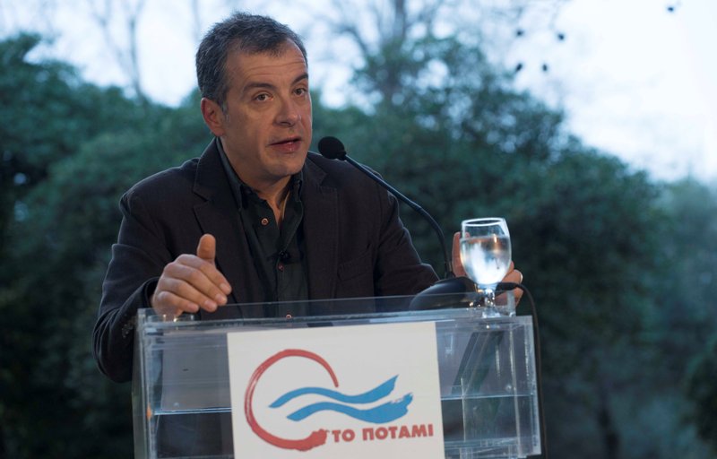 Σ.Θεοδωράκης: Να ζητήσει συγγνώμη ο πρωθυπουργός - Media