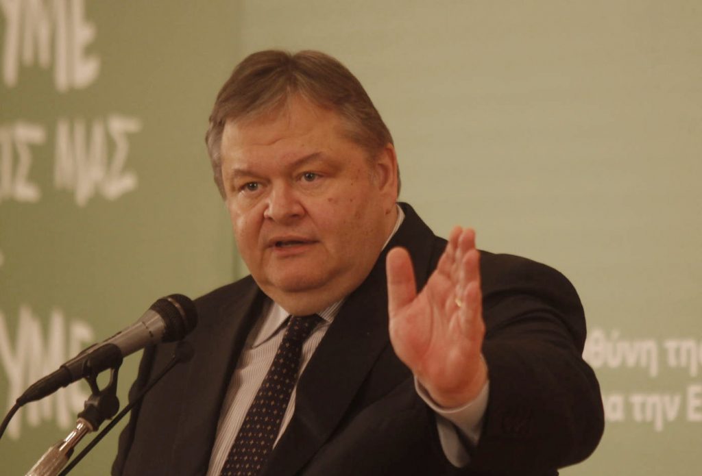 Βενιζέλος: Η δημοκρατική παράταξη έχει ρίζες... - Media