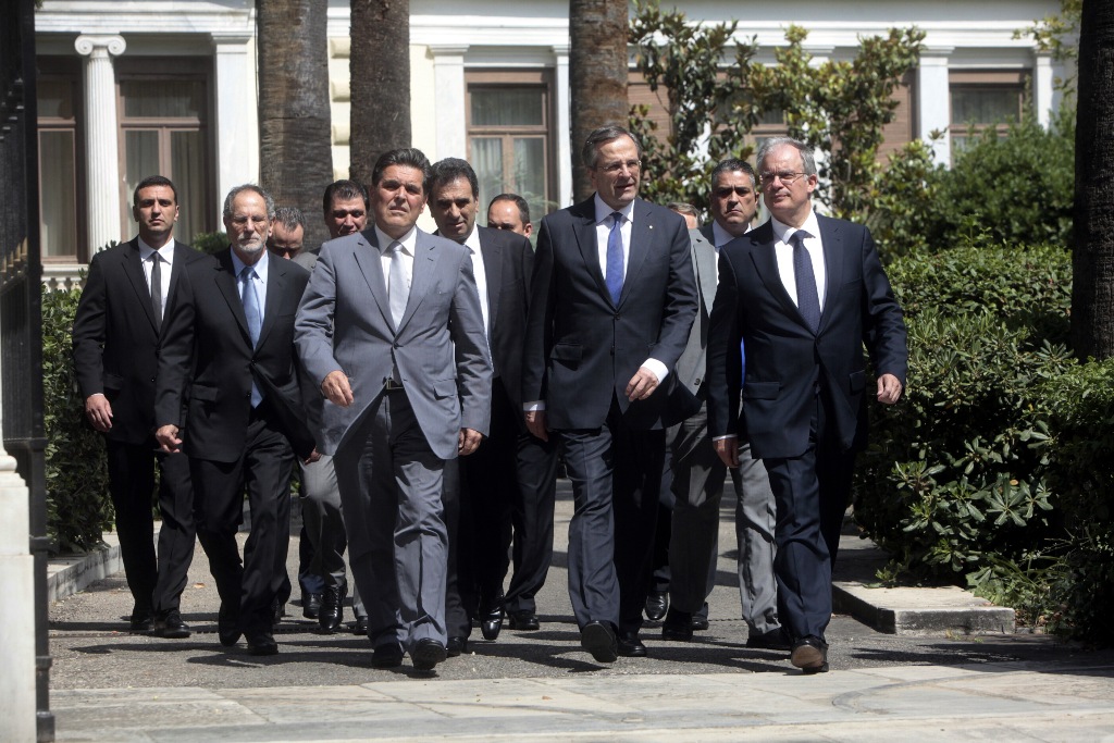 Ο καλός και ο κακός μπάτσος - Media