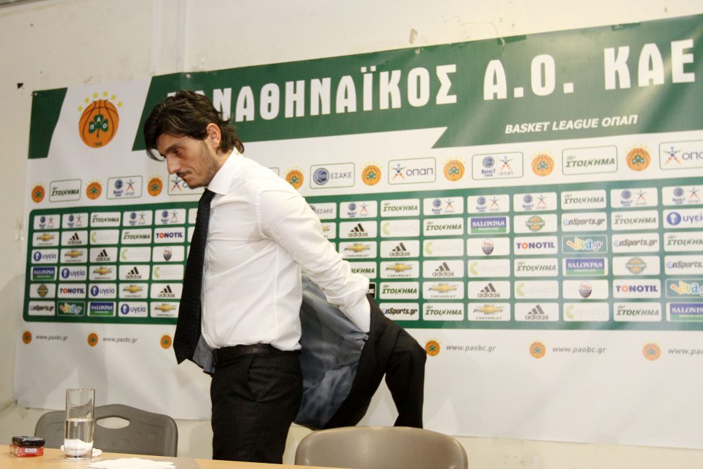 Αποχωρεί από πρόεδρος της ΚΑΕ Παναθηναϊκός ο Δημήτρης Γιαννακόπουλος - Media