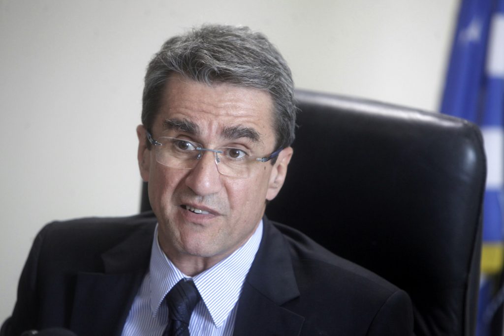 Α. Λοβέρδος: Θα παλέψουμε για την εκπαίδευση - Media