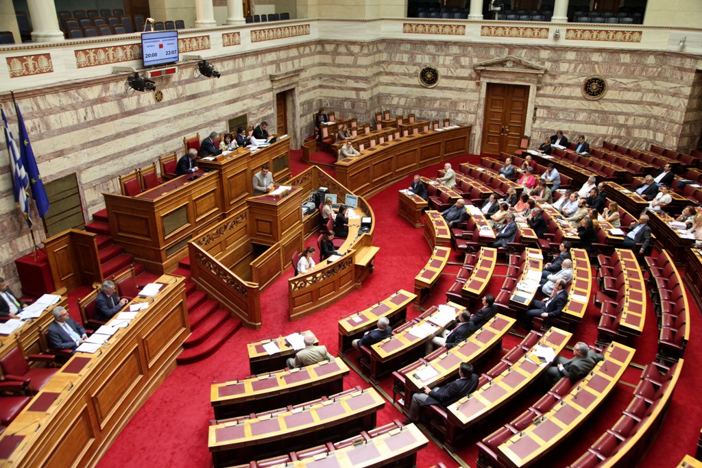 Ψηφίστηκε το νομοσχέδιο για τη «μικρή ΔΕΗ» - Media