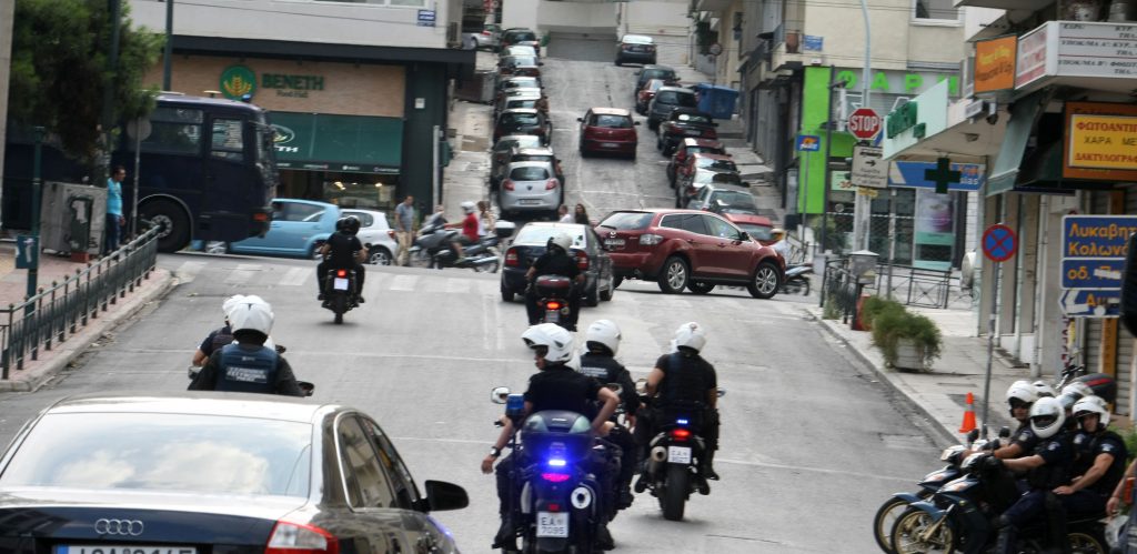 «Παρέλαση» για τη μεταφορά του Μαζιώτη σε νοσοκομείο της Θεσσαλονίκης - Media