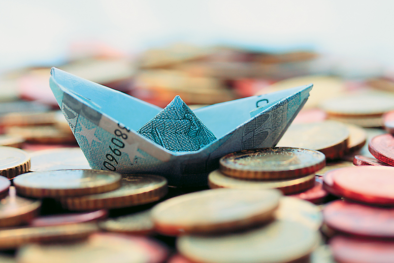 Ποιοι μισθωτοί και συνταξιούχοι πληρώνουν έξτρα φόρους - Media