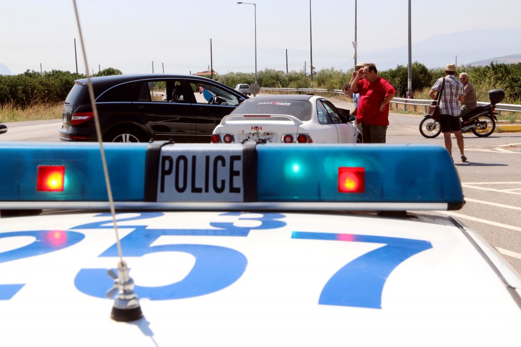 Εξαρθρώθηκε σπείρα διακίνησης μεταναστών στην Πάτρα - Media