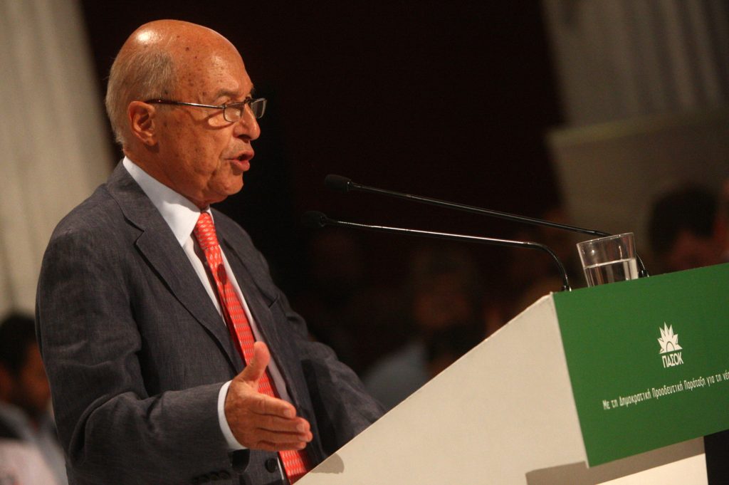 Αιχμές κατά πάντων από Σημίτη – Ζήτησε σοβαρότητα και σχέδιο (Video) - Media