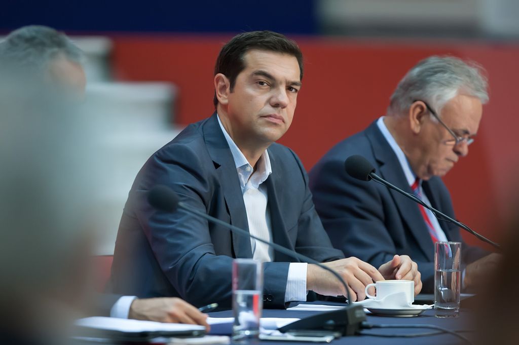 Financial Times: Πρωθυπουργός εν αναμονή ο Αλέξης Τσίπρας - Media