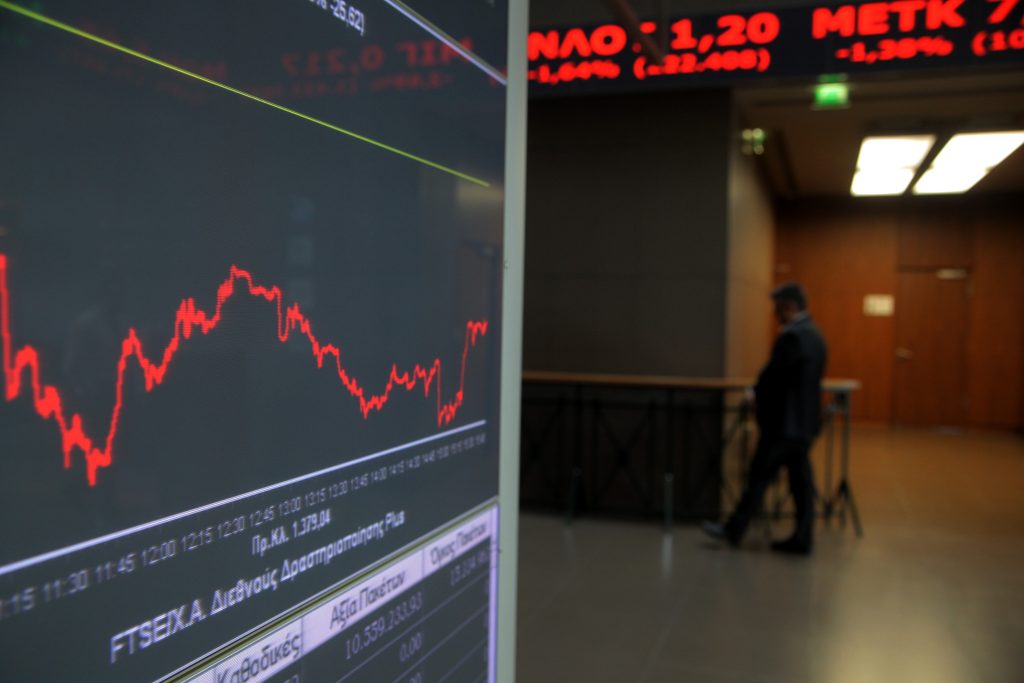 Πτώση 2,80% στο Χρηματιστήριο Αθηνών - Media