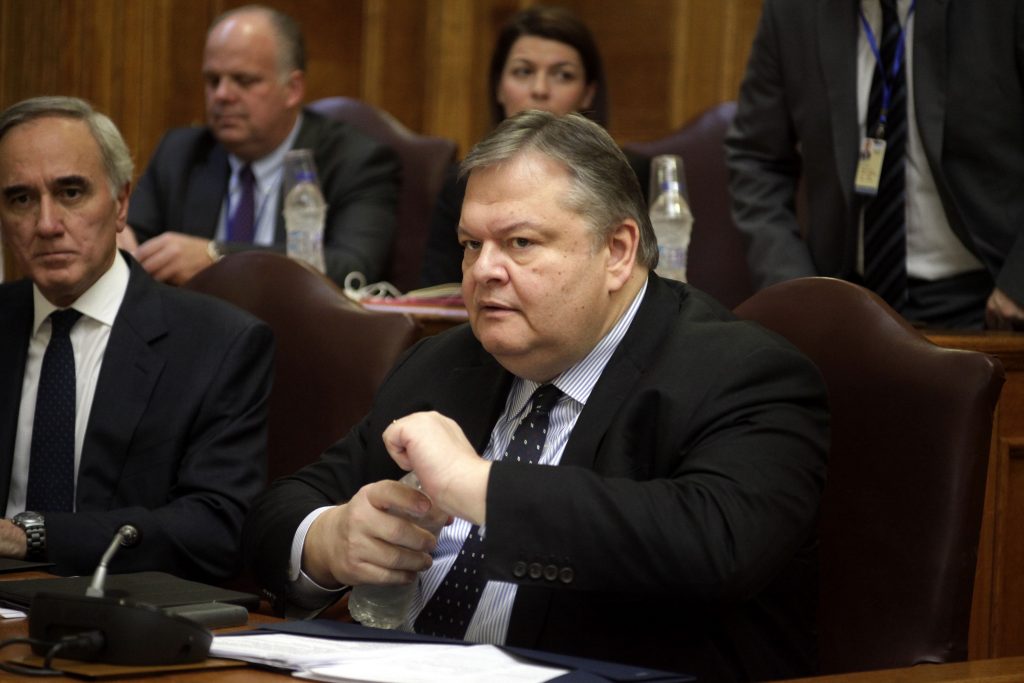 Η Ελλάδα εξετάζει νομικά μέτρα κατά της Τουρκίας λέει ο Βενιζέλος - Media