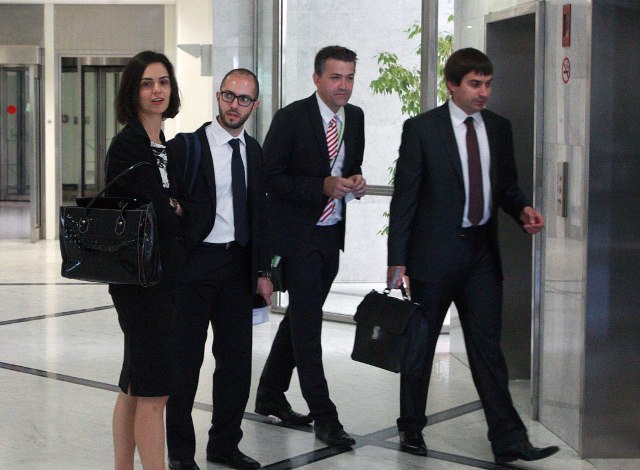 Μέχρι τις 9 Απριλίου οριστικοποιείται το μνημόνιο της Κύπρου - Media