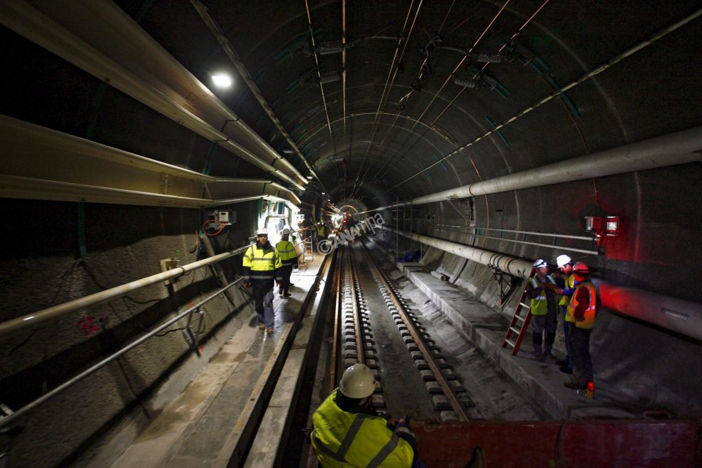 Δηλητηριάστηκαν 19 εργάτες στη σήραγγα της Μάγχης - Media