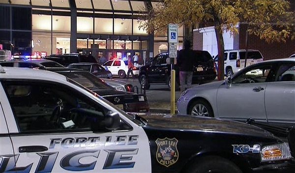 Νεκρός ο ένοπλος που άνοιξε πυρ σε εμπορικό κέντρο στο Νιου Τζέρσεϊ (Video) - Media