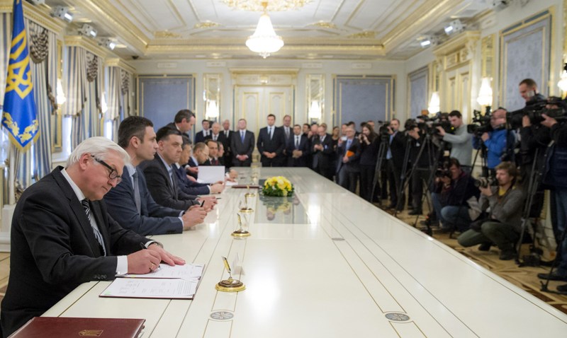 Ουκρανία: Συμφωνία Γιανουκόβιτς – αντιπολίτευσης για τoν τερματισμό της κρίσης - Media