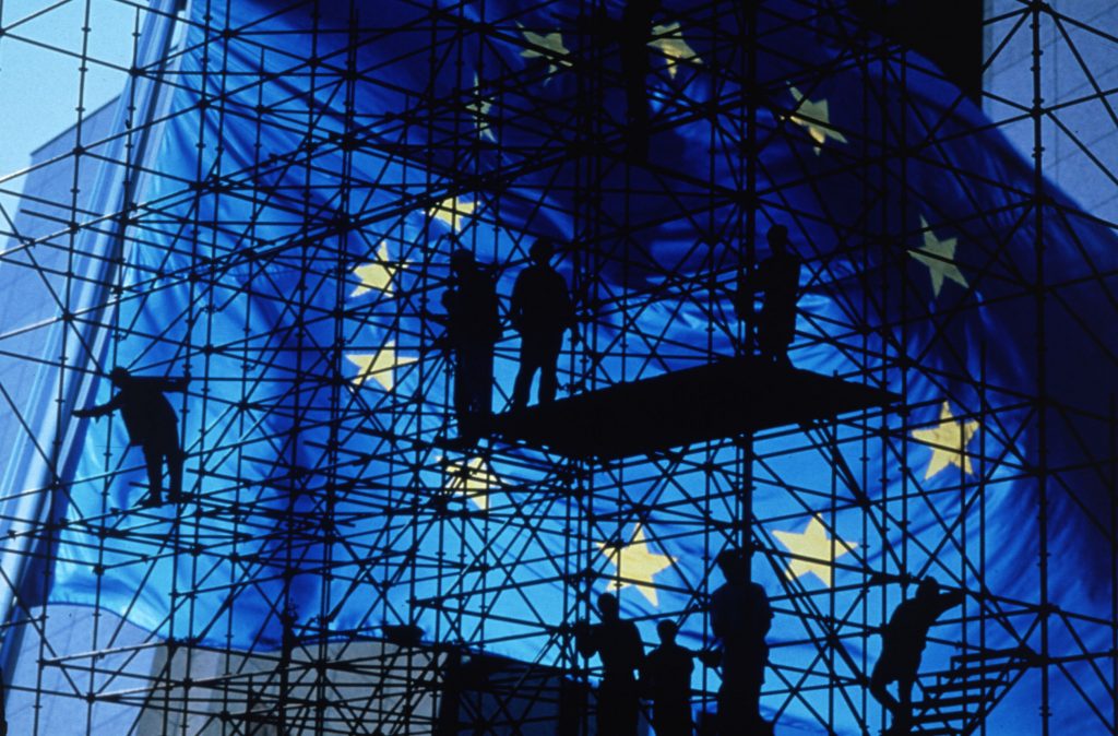 Αυξήθηκαν οι αιτήσεις ασύλου στην ΕΕ το 2013 - Media