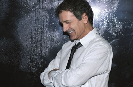 Νταλάρας: «Αισθάνομαι ενοχές για τα λεφτά που κέρδισα» - Media