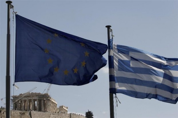 Μαύρα στοιχεία για την οικονομία από τον Στουρνάρα - Media
