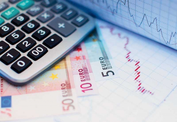 Φόρος 40% σε όσους έκρυψαν εισοδήματα - Media