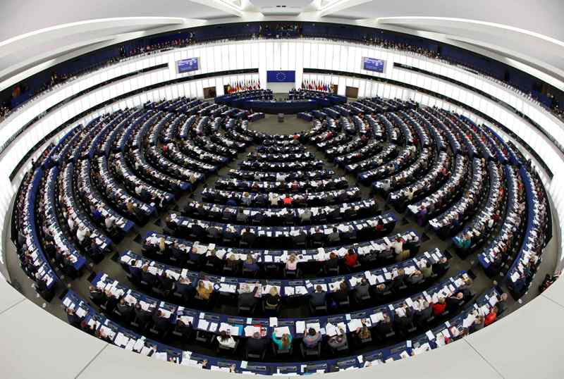 Ευρωπαϊκό Κοινοβούλιο: «Κοινωνικό τσουνάμι» προκάλεσε η πολιτική της τρόικας - Media