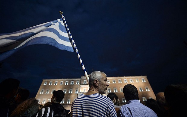 Financial Times: Οι πλούσιοι Έλληνες δεν έκαναν καμία θυσία για να βοηθήσουν  - Media
