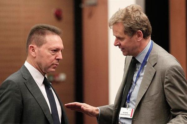 Οι λεπτομέρειες που σκοτώνουν - Media