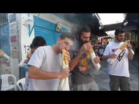 Έφαγε Hot Dog 50 εκατοστών σε 5,5 λεπτά!(Video) - Media