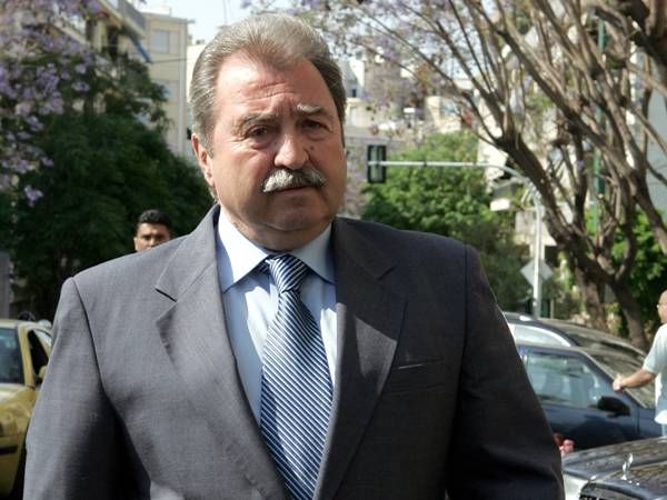 Στην εντατική ο Τραγάκης - Media