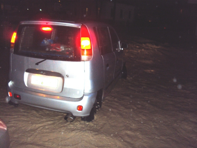 Πλημμύρες στη Ρόδο - Δύο άτομα αγνοούνται - Media