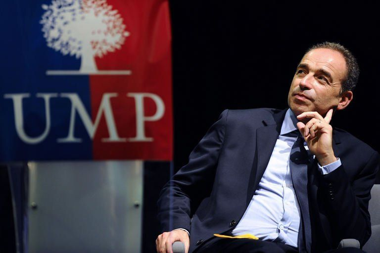 Η γαλλική δεξιά θέλει την Ελλάδα εκτός Σένγκεν - Media