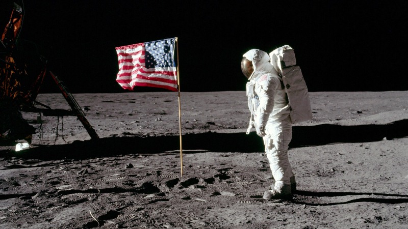 Η ΝΑSA μετά από 40 χρόνια ξανά στη Σελήνη - Media