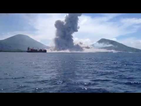Έκρηξη ηφαιστείου live! (Video) - Media