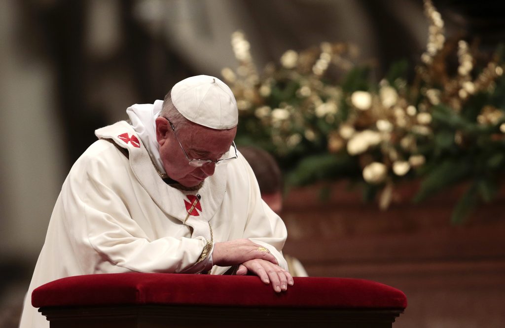 Πάπας Φραγκίσκος: Μην φοβάστε να φτάσετε κοντά στον Θεό - Media