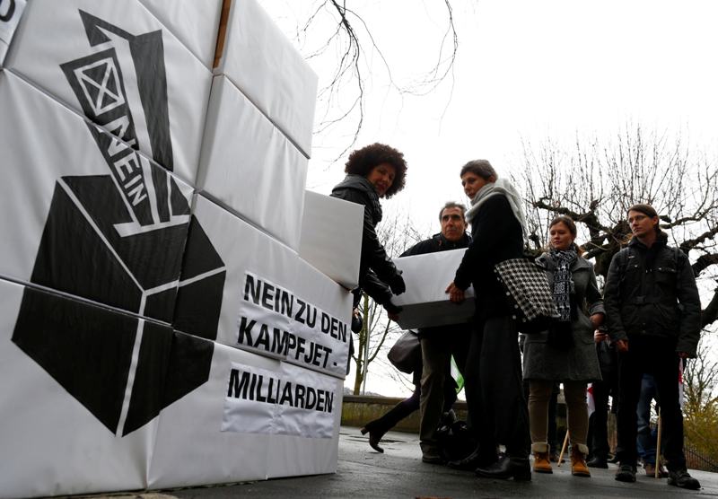 Προβλήματα στις σχέσεις Ε.Ε. – Ελβετίας βλέπει το Βερολίνο μετά το δημοψήφισμα - Media