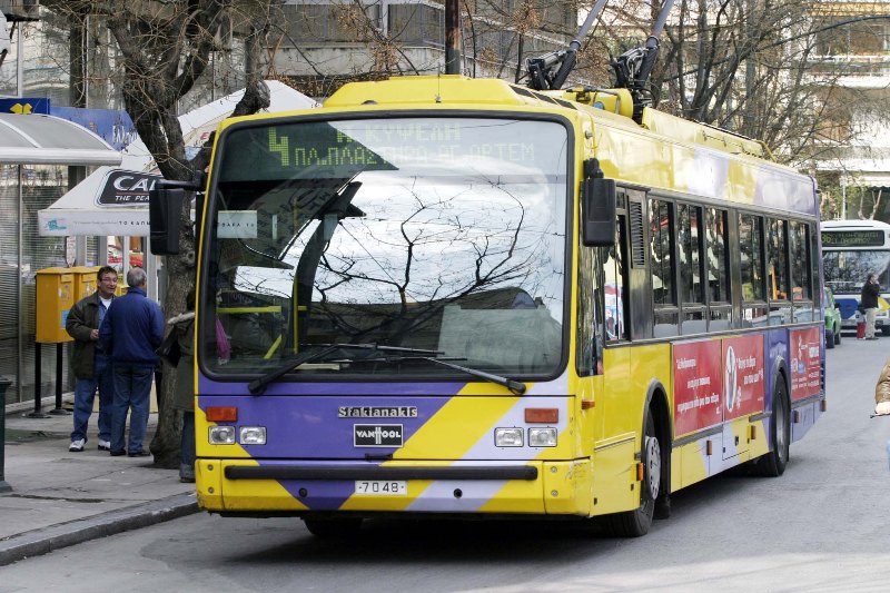 Δωρεάν Wi-Fi σε τρόλεϊ και αστικά λεωφορεία  - Media