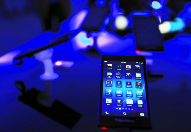 Τα μέταλλα των κινητών τηλεφώνων μπορεί να προκαλέσουν αλλεργίες - Media