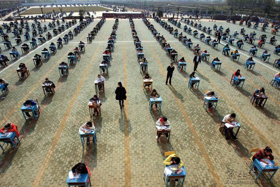 Κίνα: Χωρίς σουτιέν για το αδιάβλητο των εξετάσεων - Media