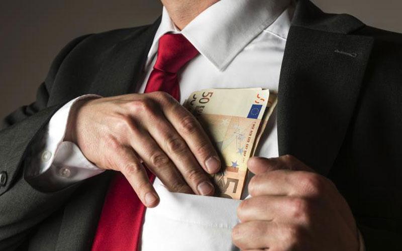Αυστηροποιούνται οι ποινές για τη δωροδοκία - Media