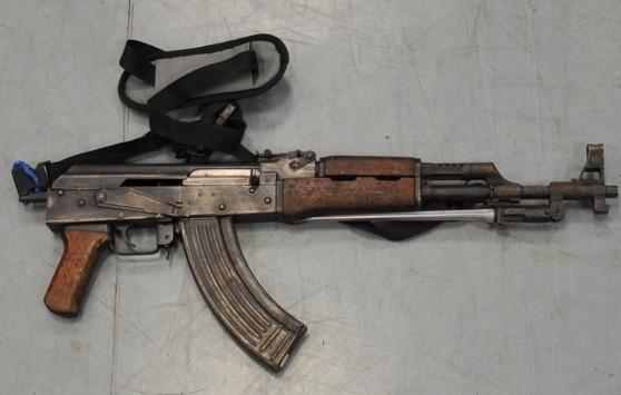 Βρέθηκε Καλάσνικοφ στη Νέα Φιλαδέλφεια - Media