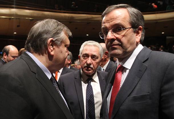 «Πολυτραυματίας» η συγκυβέρνηση - Media