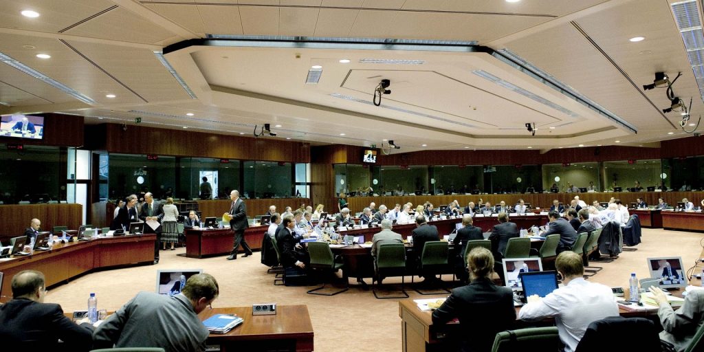Το ECOFIN τίναξε στον αέρα τις τραπεζικές καταθέσεις - Media