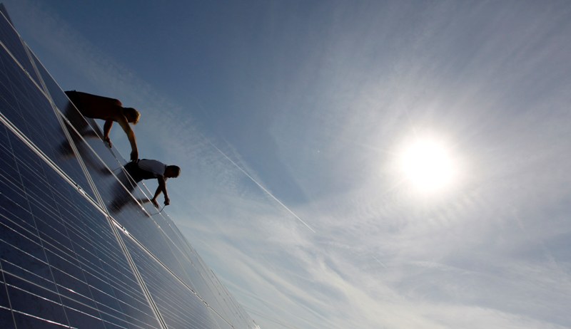 Η Ισπανία τορπιλίζει τις ανανεώσιμες πηγές - Media