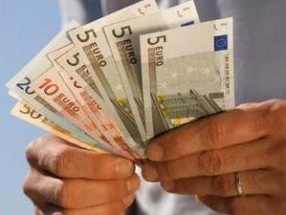 Στη Βουλή με αλλαγές της τελευταίας στιγμής το νομοσχέδιο για την περαίωση  - Media